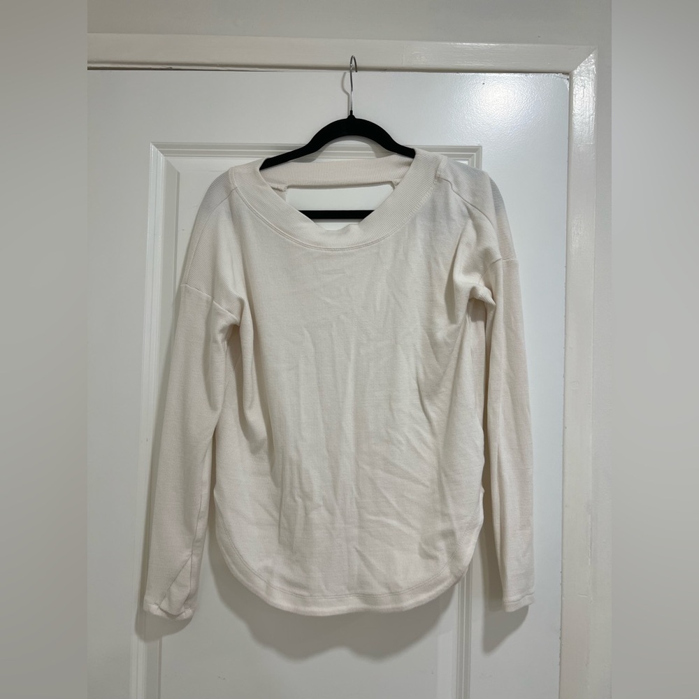 Athleta Off-White Long Sleeve Top